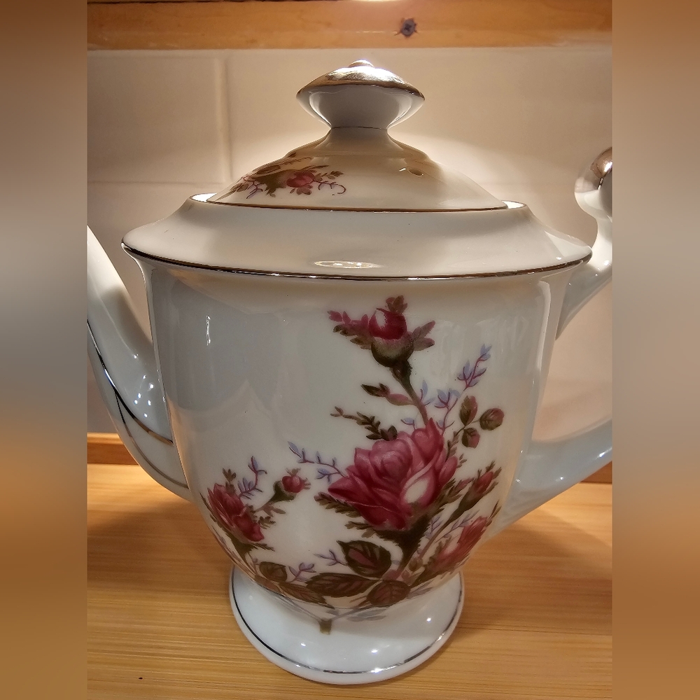 Not for sale Vintage 50s/60s Meiko Tea Rose Floral Tea Set - Picture 14 of 16